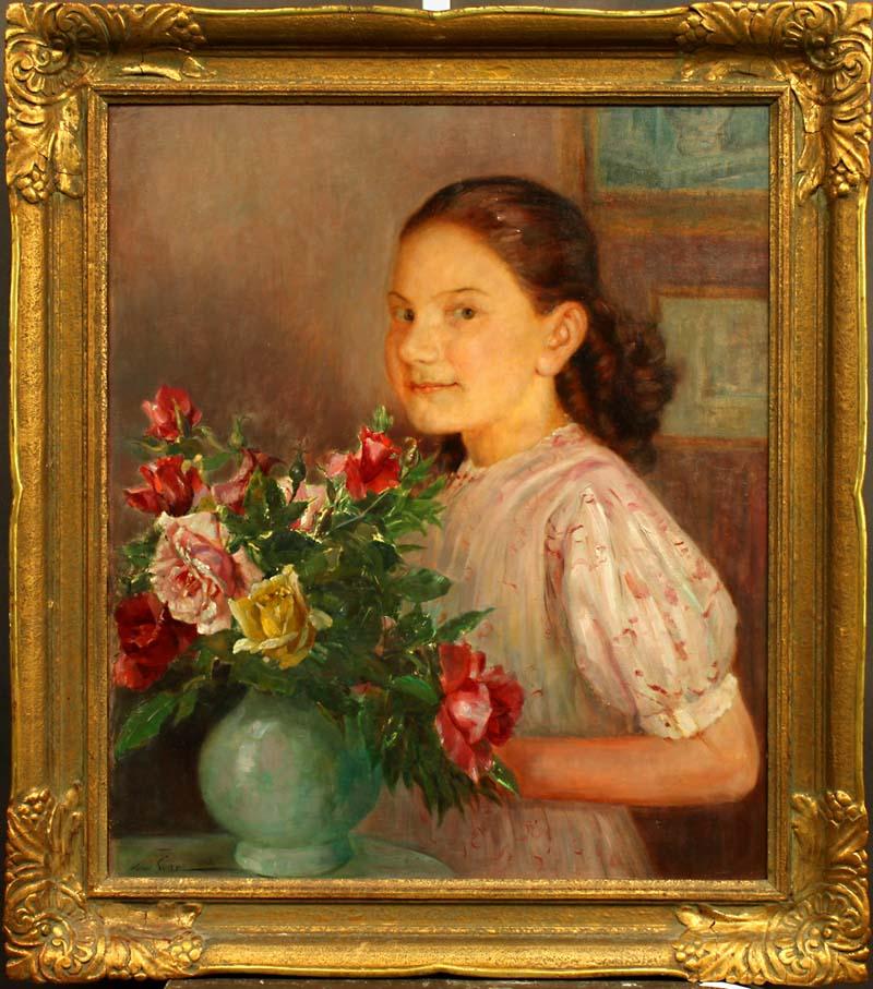 Dívka a váza s růžemi